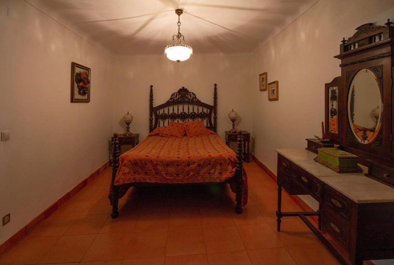 Villa Quinta De Rio Alcaide à Porto de Mós Extérieur photo